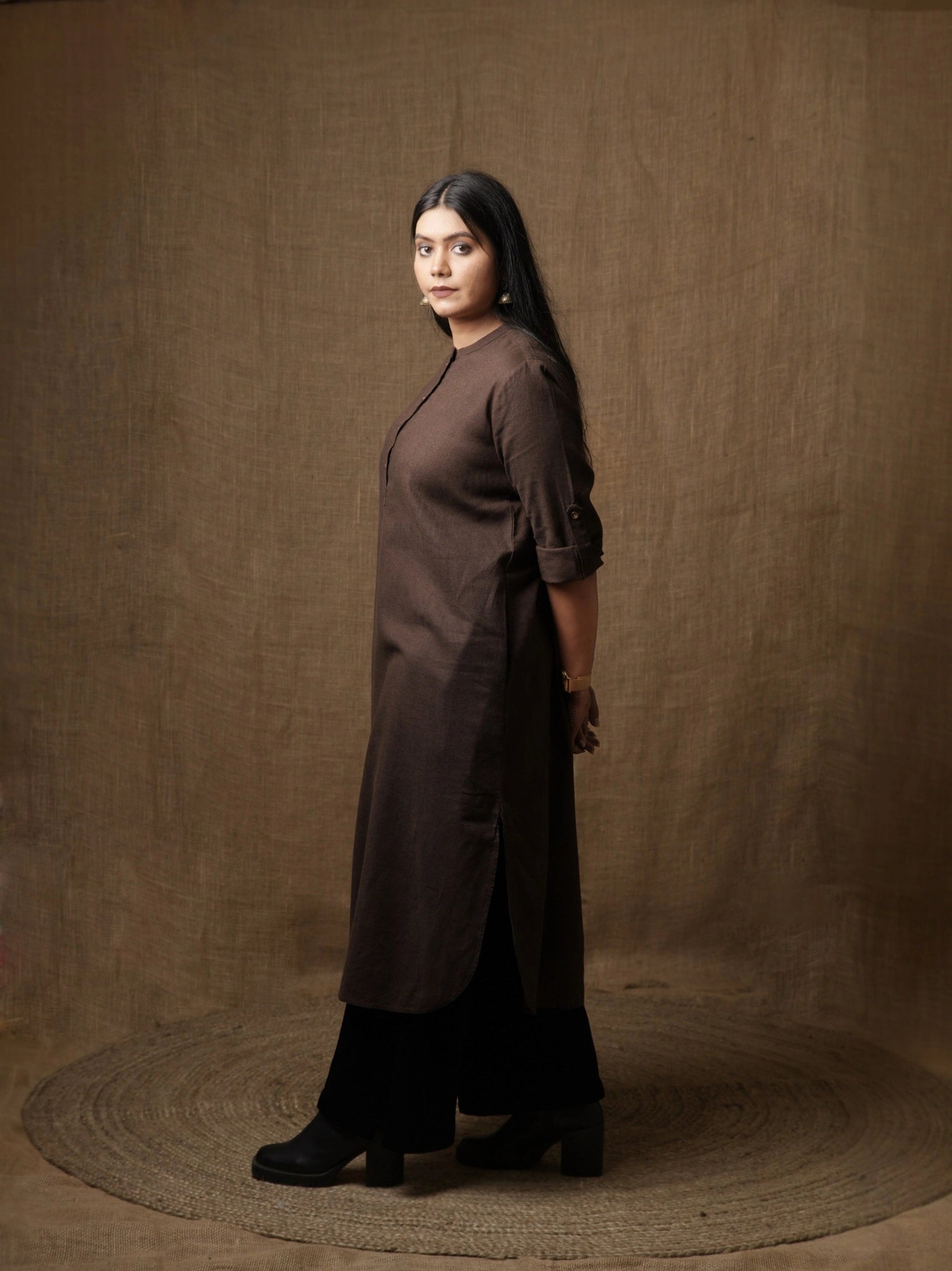 THE CLASSIC KURTA DRESS  - BROWN