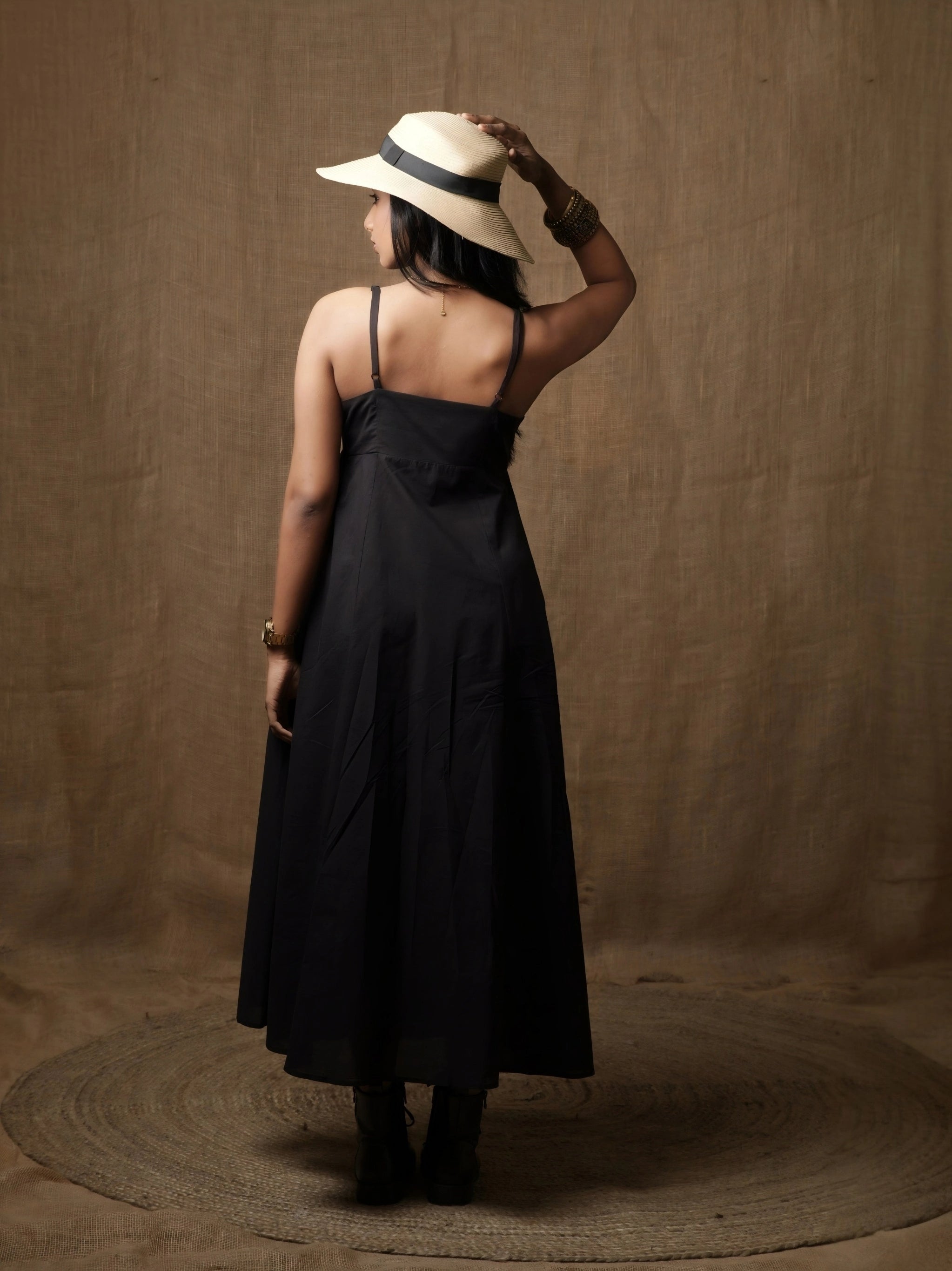 PANNELLED SPAGHETTI DRESS - BLACK
