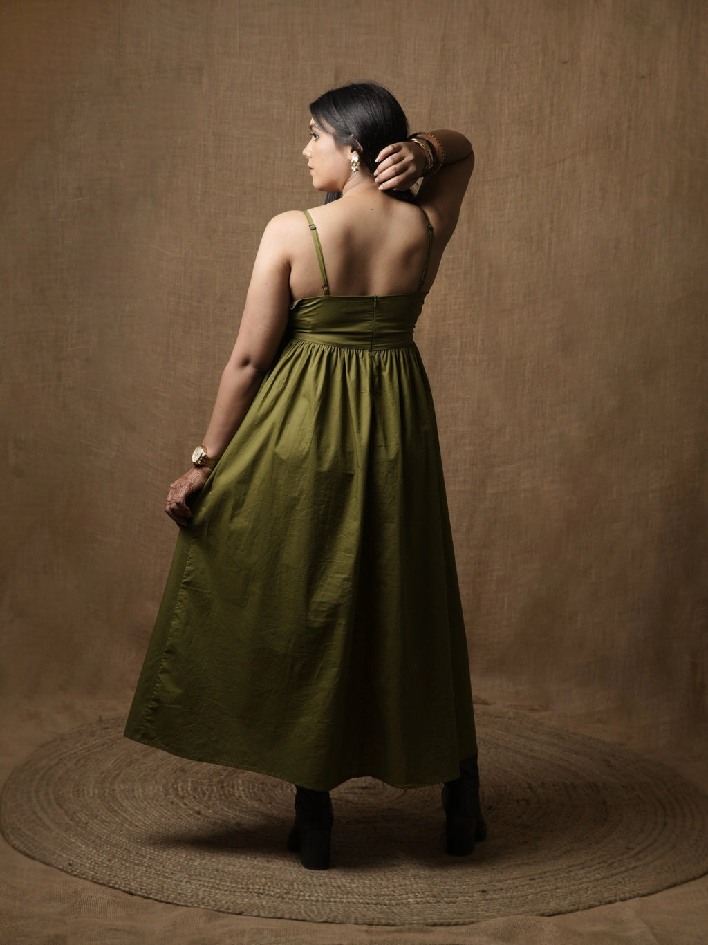 THE SWEETHEART MIDI DRESS - OLIVE